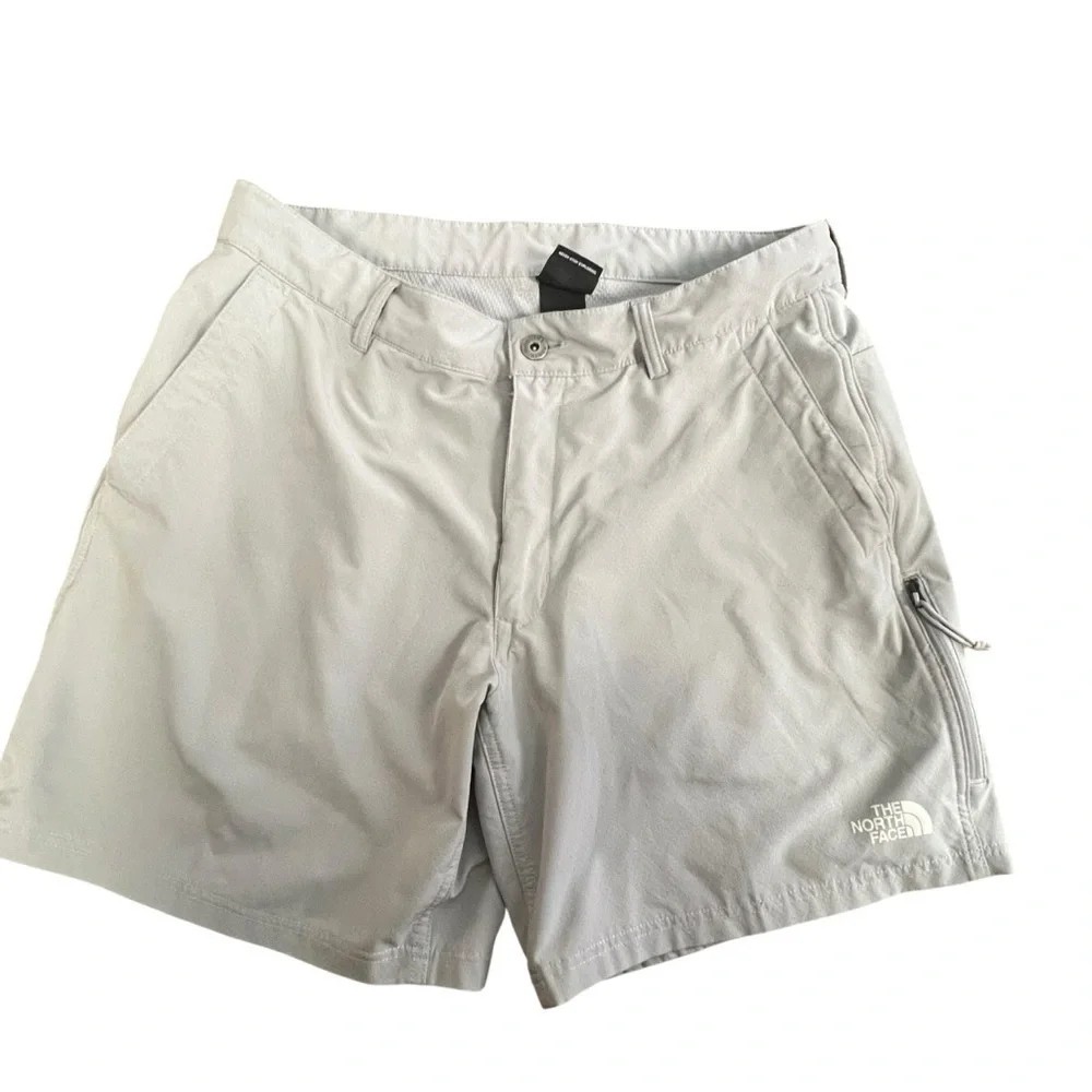 The North Face Men's Light Gray Athletic Shorts